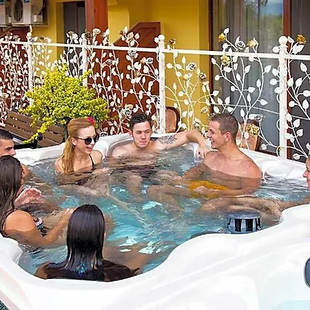 Rich Hotel Velingrado