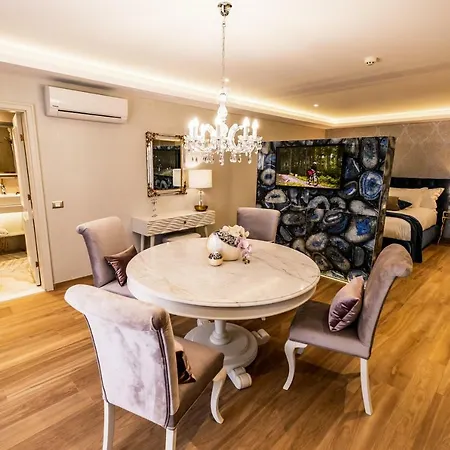 Rich Hotel Welingrad