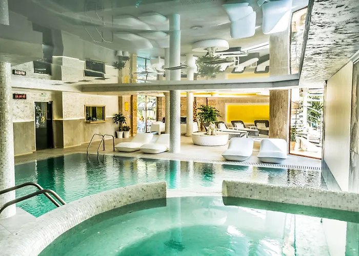 рич Хотел 5*