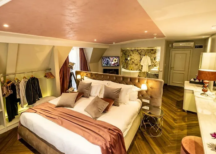 рич Хотел 5*